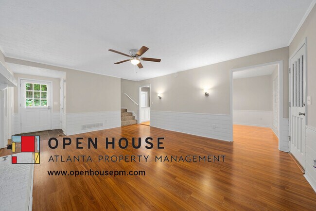 Building Photo - 2158 Winding Creek Ln SW, Marietta