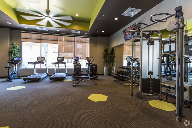 Interior Photo - The View at Golden Ridge