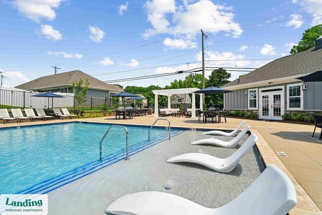 Foto del edificio - 1720 Rocky River Rd