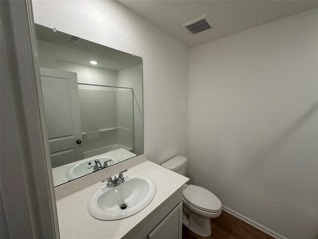 Foto del edificio - 24103 Becker Hollow Ln