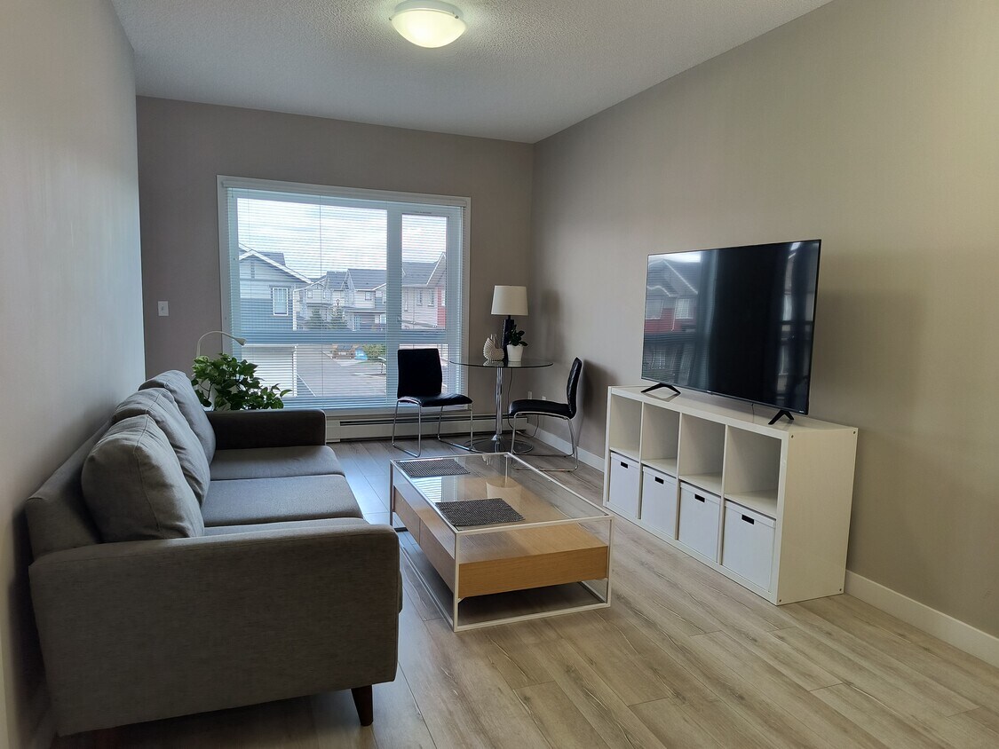 Primary Photo - 12804 140 Av NW