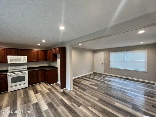 Building Photo - 2101 Keeneland Blvd