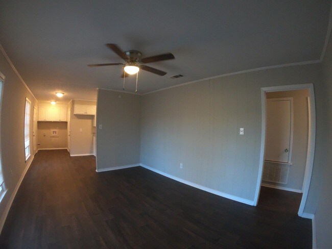 Building Photo - 5234 Ginger Dr