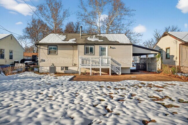 Foto del edificio - 224 Presley Rd