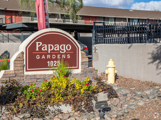 Signage - Papago Gardens Apartments