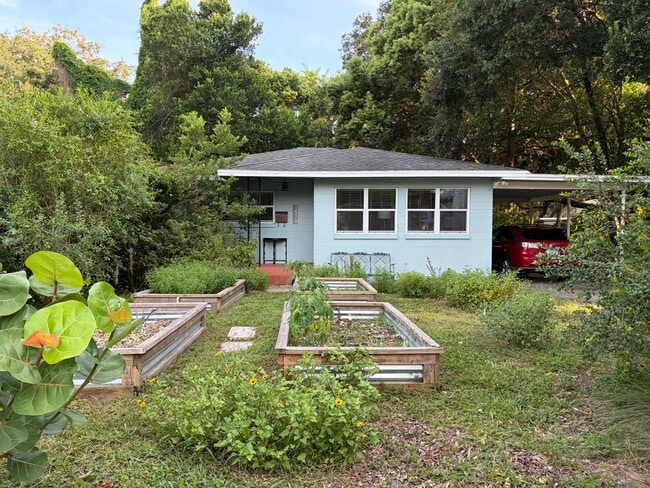 Building Photo - 1510 Lawsona Ct