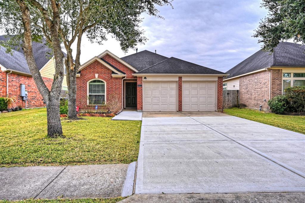 Primary Photo - 4523 Long Creek Dr