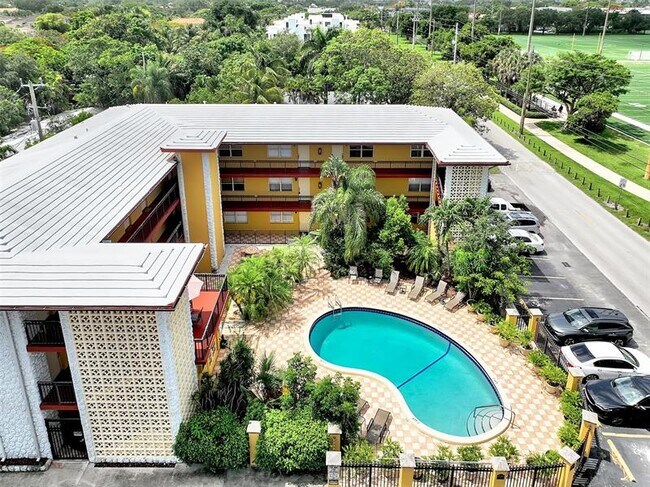 Foto del edificio - 744 NE 14th Ave