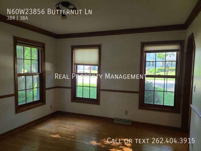 Foto del edificio - N60W23856 Butternut Ln