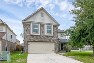 Building Photo - 9997 Hyacinth Way
