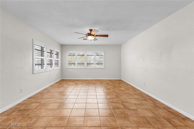 Building Photo - 1560 Maravilla Ave