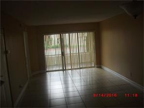 Building Photo - 998 Coral Club Dr