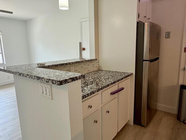Foto del edificio - 5700 NE 22nd Way
