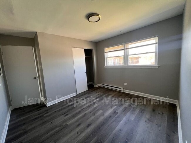 Foto del edificio - 2113 W 119th St