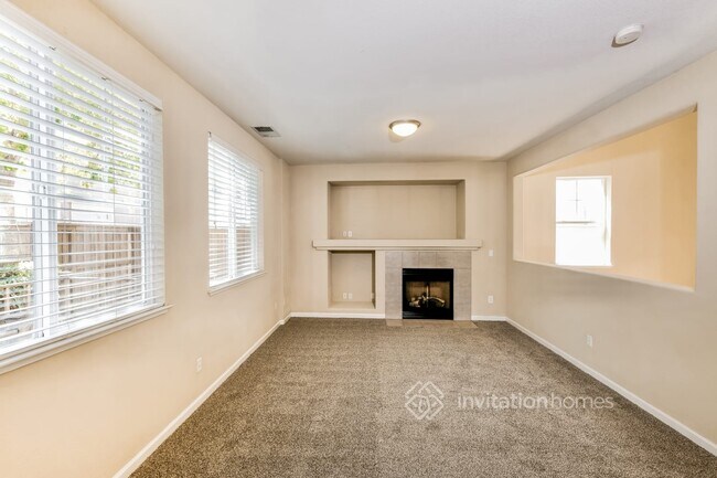 Foto del edificio - 1075 Mayport Dr