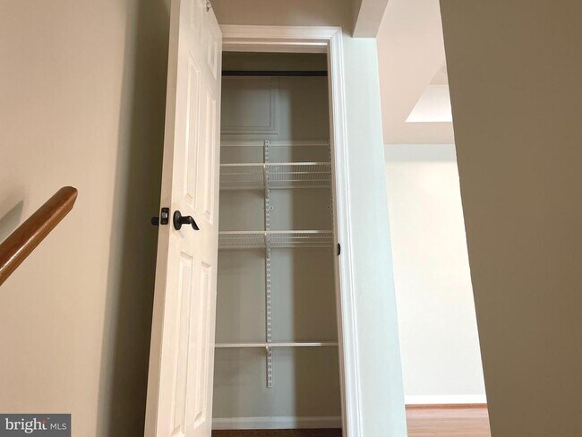 Foto del edificio - 5804 Inman Park Cir