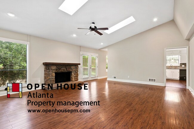 Foto del edificio - 2754 Georgian Terrace, Marietta