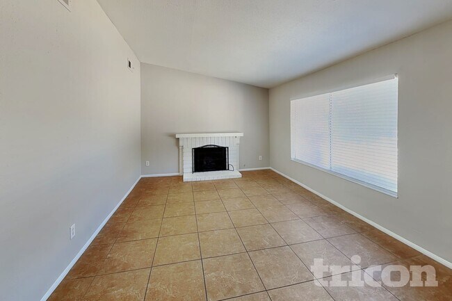 Foto del edificio - 5532 Spencer St