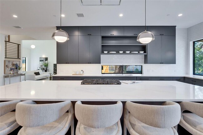 Foto del edificio - 1601 Chelsea Ln