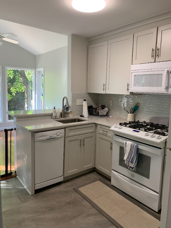 Building Photo - 644 Ideal Way