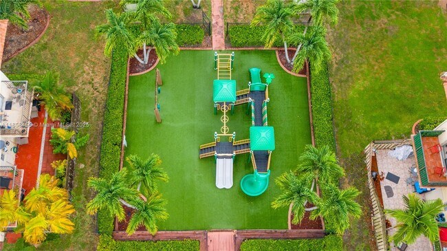 Foto del edificio - 8650 SW 109th Ave