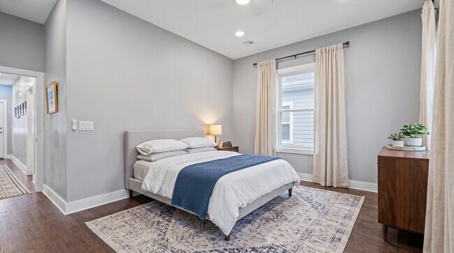 Foto del edificio - 50 Laidlaw Ave