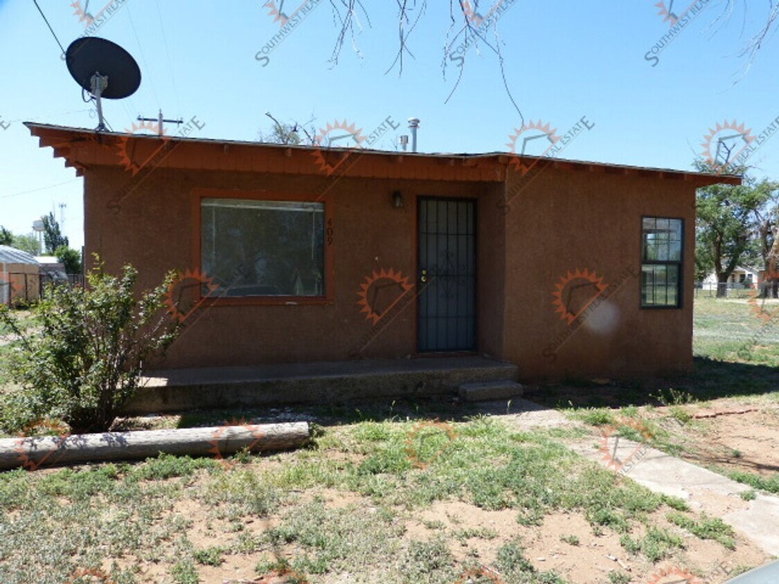 Primary Photo - Recently updated 1 bedroom, 1 bathroom, In...