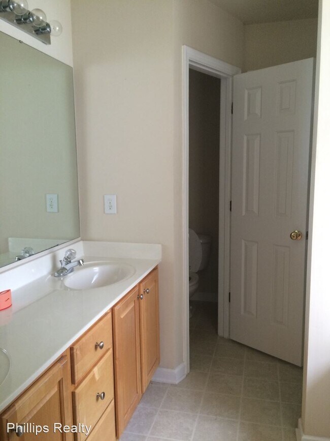 Building Photo - 4 br, 2 bath House - 280 Barclay Drive