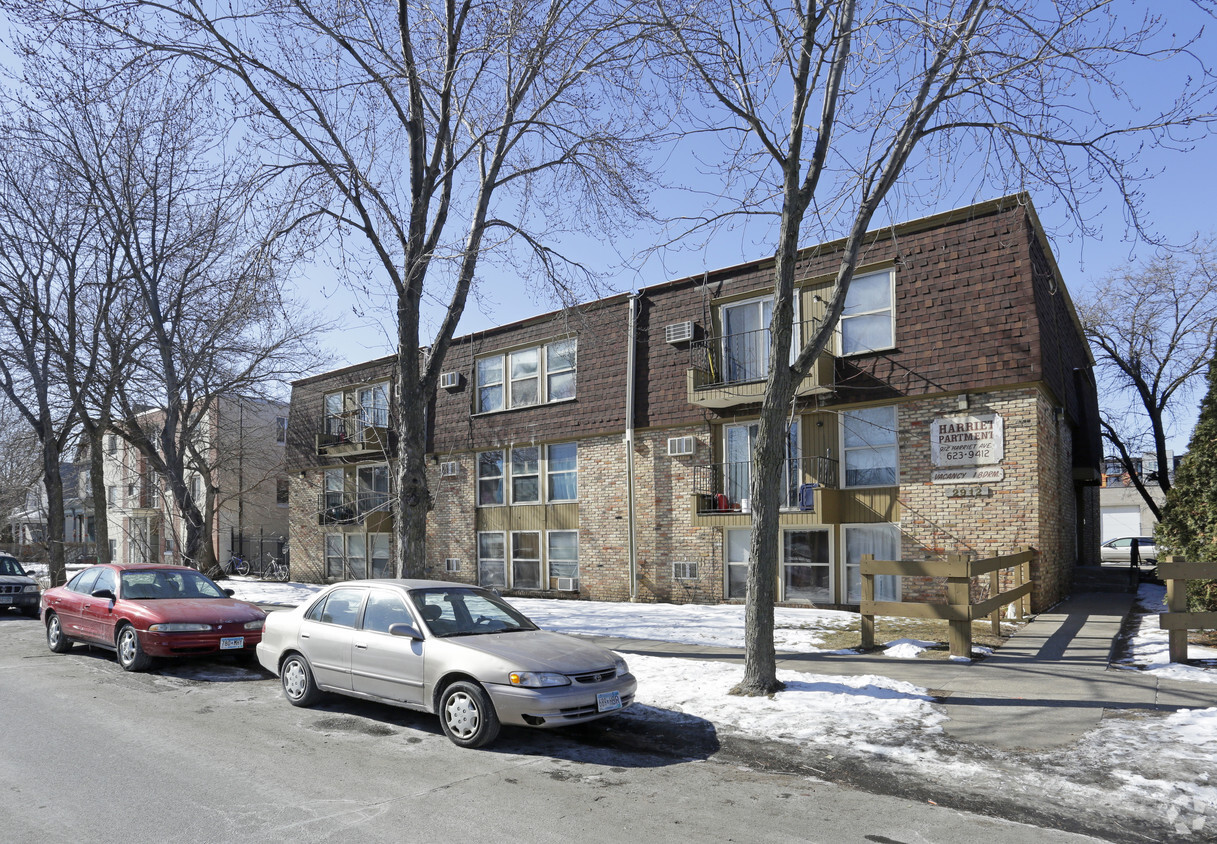 Foto principal - 2912 Harriet Ave S