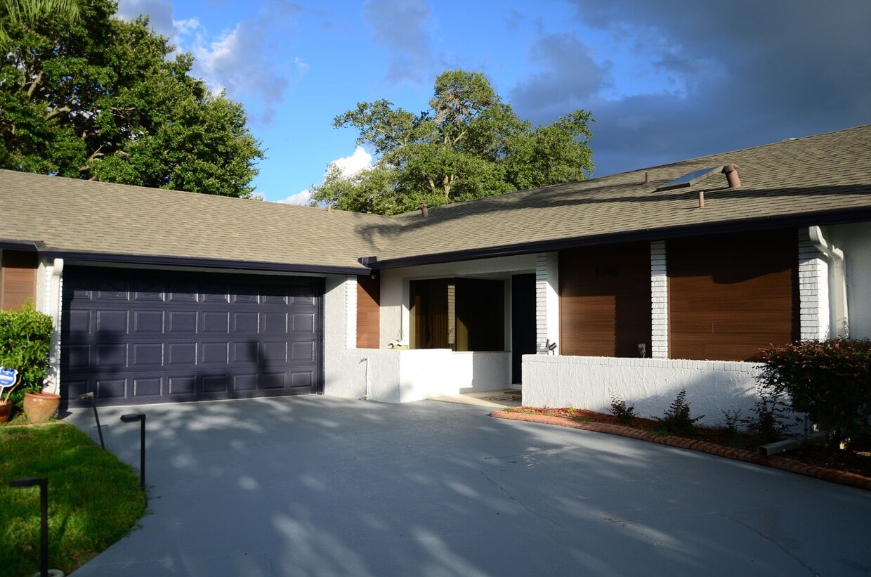 Spacious 4-Bed, 3-Bath Belle Isle Home wit... - Spacious 4-Bed, 3-Bath Belle Isle Home wit...