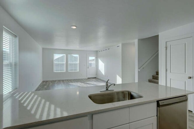 Building Photo - Spacious 4 Bedroom- New Construction