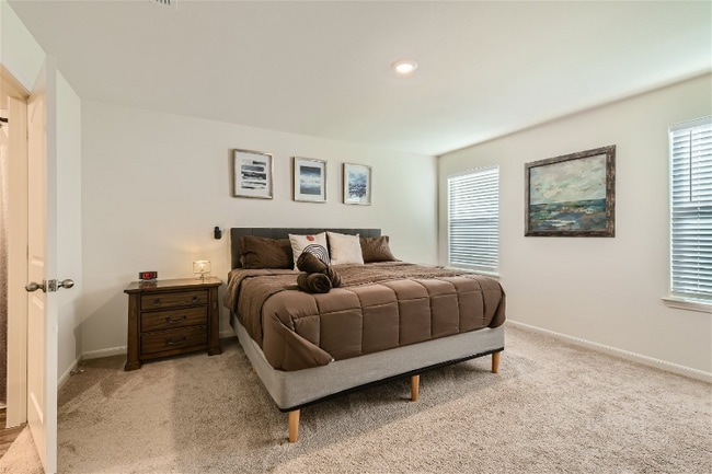 Foto del edificio - 7308 Aaron Jordan Dr