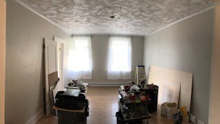 Foto del edificio - 80 N Main St