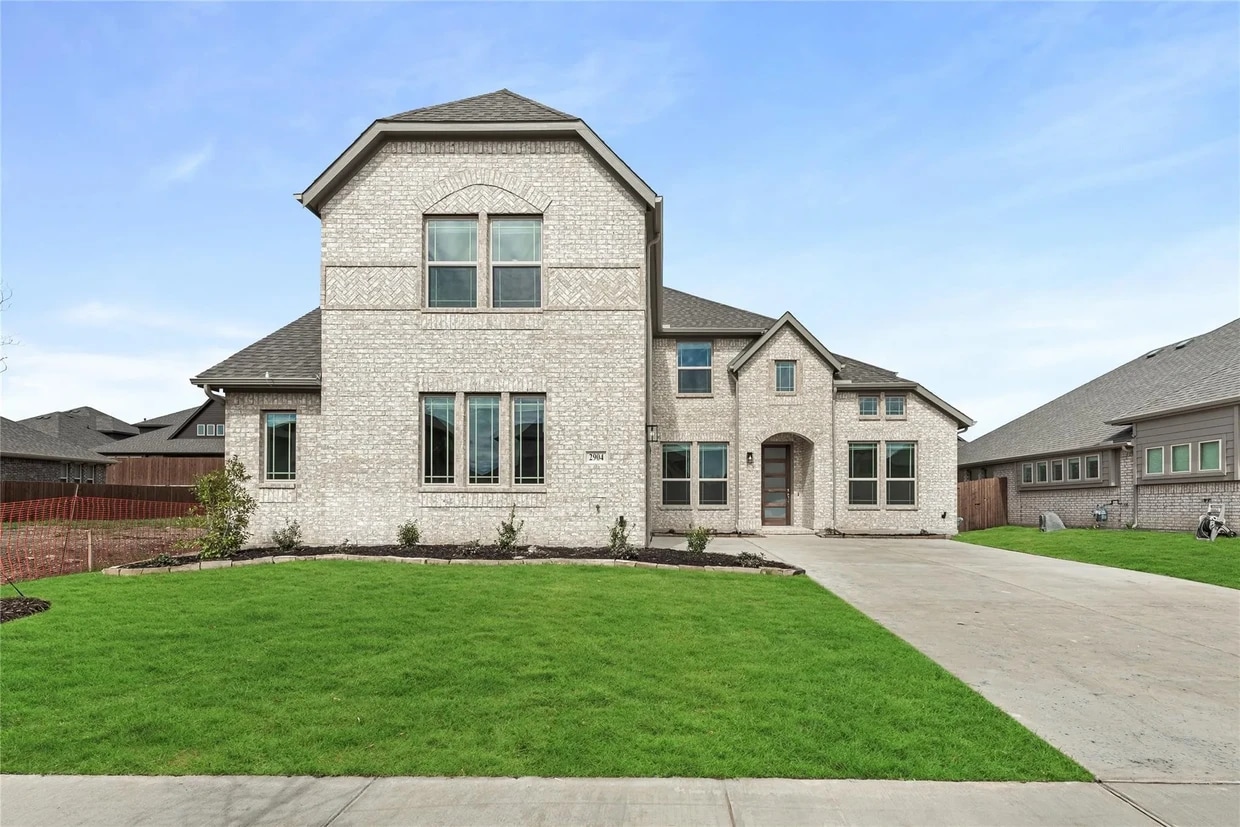 Primary Photo - 2904 Emerald Trace Dr