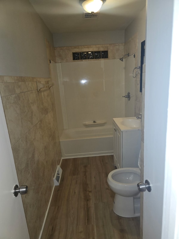 Building Photo - 14616 State St