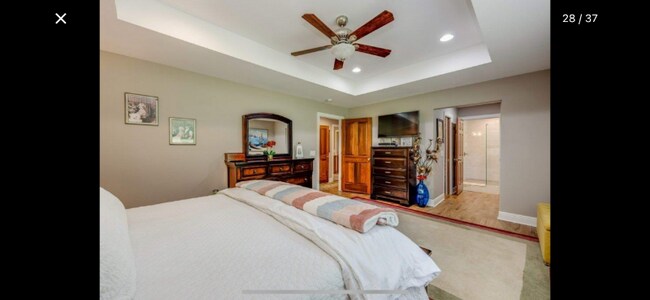 Foto del edificio - 11180 Tung Grove Rd