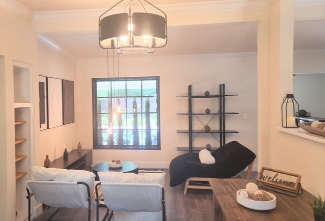 Photo - Beautiful Furnished Pool 3/2 Home in Winter Park x Rent !!!