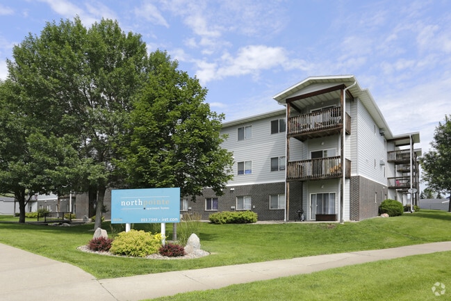 Building Photo - North Pointe Apartments