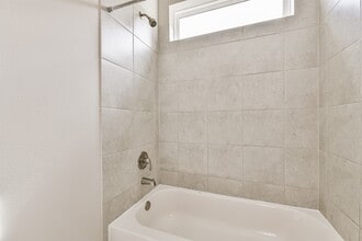 Building Photo - 3216 Walden Breeze Ct