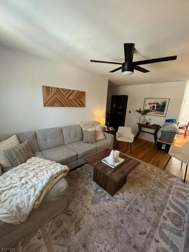 Foto del edificio - 1480 Terrace Cir