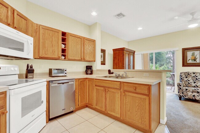 Foto del edificio - 8319 Mulligan Cir