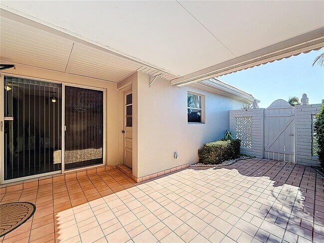 Foto del edificio - 431 Boca Ciega Point Blvd N