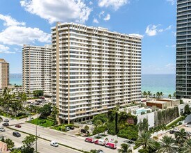 Building Photo - 2049 S Ocean Dr