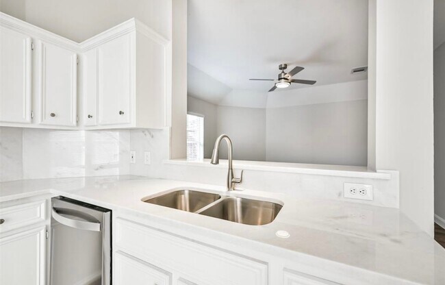 Foto del edificio - 26857 Mystic Castle Ln
