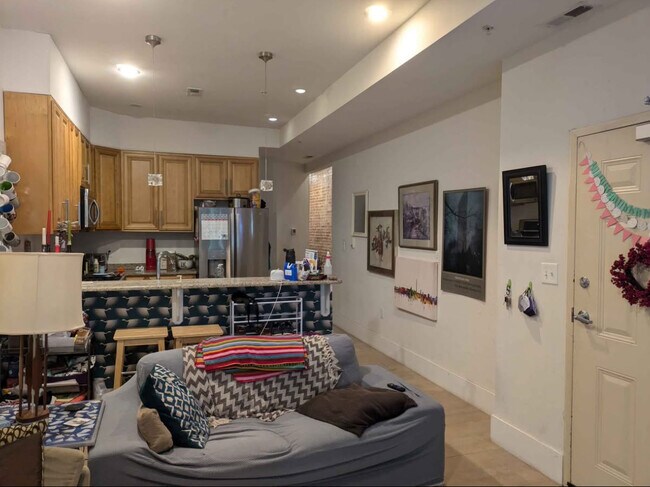 Foto del edificio - 1346 Kenyon St NW