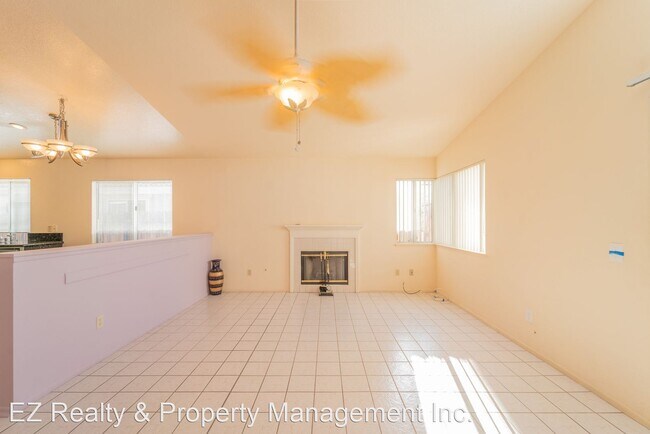 Building Photo - 3 br, 2 bath House - 2910 Cypress st