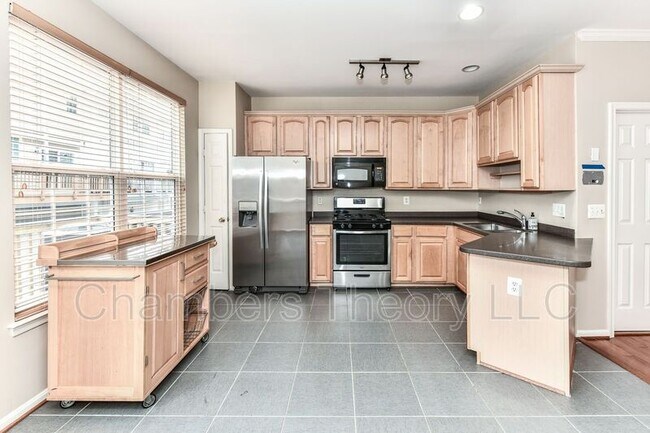 Foto del edificio - 3845 Eisenhower Ave
