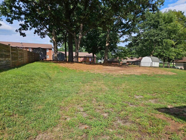 Building Photo - Statesville - 3BR / 1BA