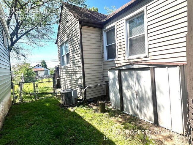 Foto del edificio - 5924 Nashville Ave
