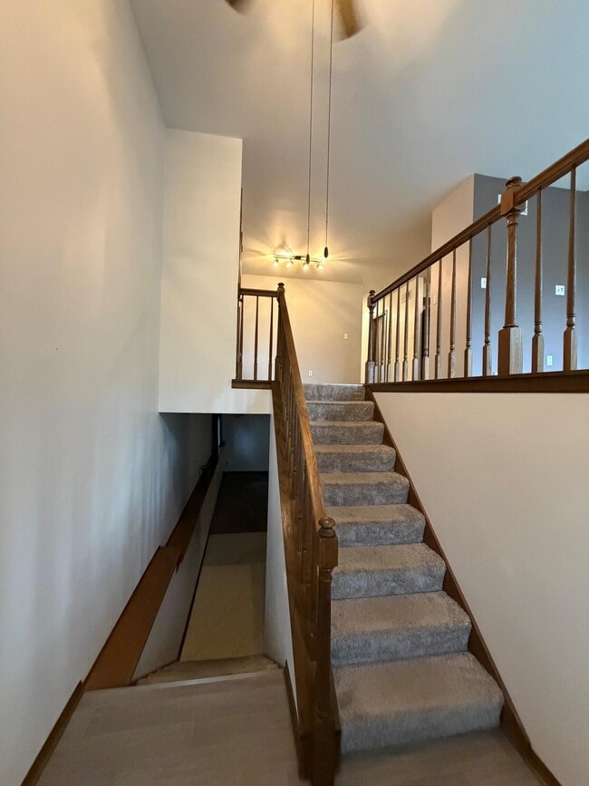 Building Photo - 2568 Pebble Valley Rd